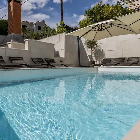 Lavea Apartament *