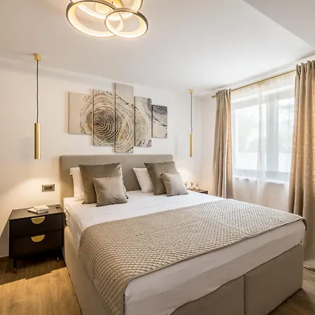 Lavea Apartment