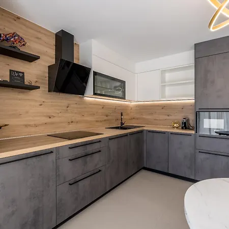 Lavea アパート *