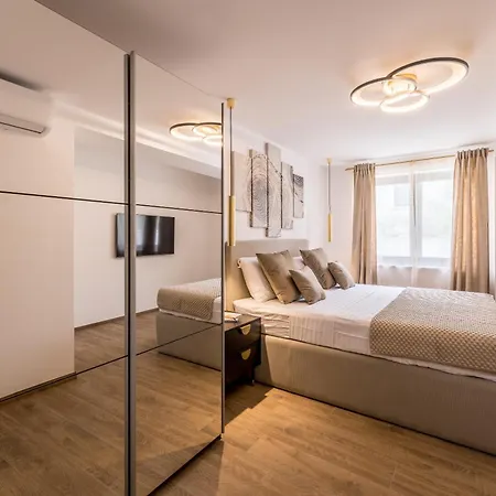 Lavea トロギール