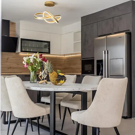 Apartment Lavea *