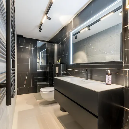 Lavea Apartman *